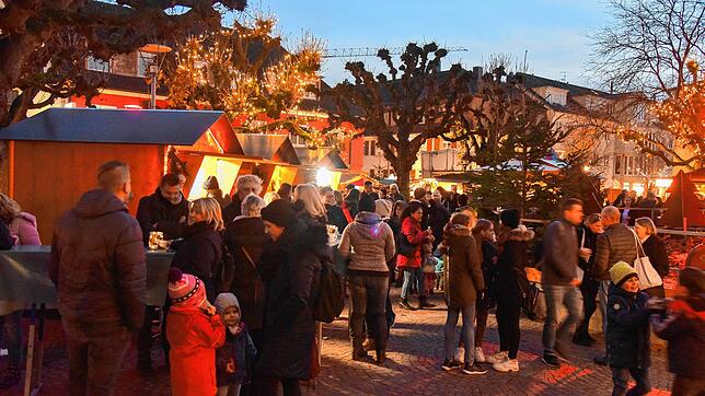 Weihnachtsmarkt heißt auch &bdquo;Druggete&ldquo; vorm Glühweinstand. Doch daraus wird dieses Jahr nichts.