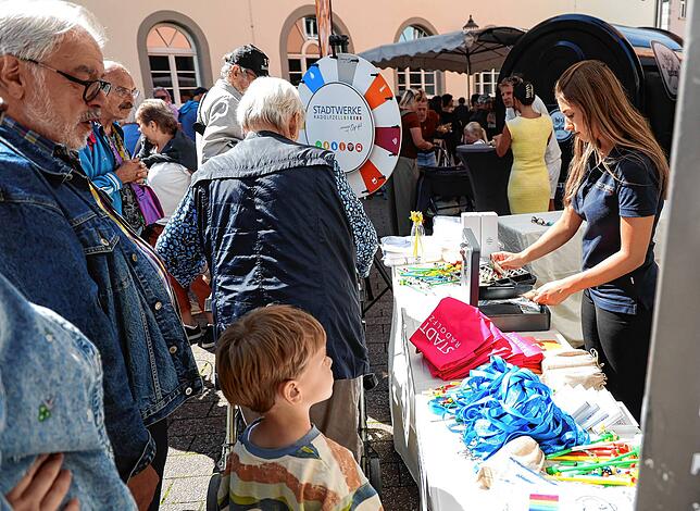 Bild 16: Radolfzell feiert 47. Altstadtfest: Musik, Genuss und Sonne ziehen Tausende Besucher an