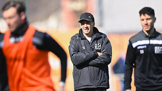 Reiner Scheu stand am Samstag erstmals in dieser Saison als verantwortlicher Cheftrainer bei der ersten Mannschaft des FC 08 Villingen ...