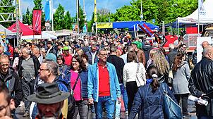 Rund 500 Aussteller zeigen in 17 Hallen und auf dem großen Freigelände Produkte und Dienstleistungen aus den verschiedensten ...
