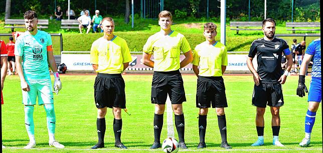 Bild 5: FC Auggen gewinnt Pokalspiel beim SV 08 Laufenburg mit 5:0 – und wir haben Bilder!