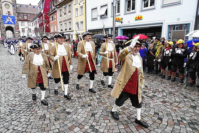 Bild 2: Alle Bilder vom großen Umzug in Villingen am Dienstag