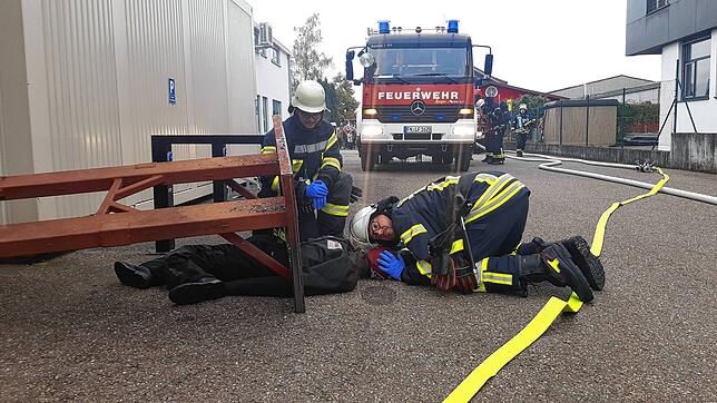 Bild 23: Feuer, Verletzte und Vermisste: Die besten Bilder von der Hauptübung der Salemer Feuerwehr