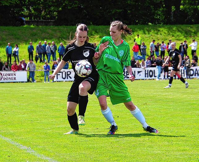 Bild 1: Die besten Bilder vom Frauen-Bezirkspokal-Finale in Mönchweiler