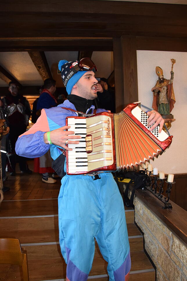 Bild 25: Nöggenschwiel 2025: Fasnacht und bunte Kostüme – Eindrücke vom Schlüchttalnarrentreffen