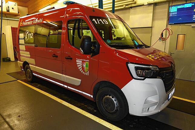 Endlich ist er da: Lange musste die Görwihler Feuerwehr auf ihren neuen Mannschaftstransportwagen (MTW) warten und am 30. Juli war die ...