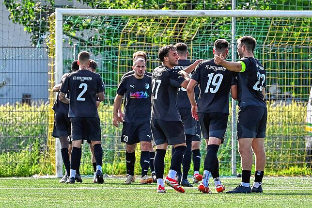 Bild 14: FC Wittlingen sichert sich mit 2:1 beim SV Herten den Meistertitel – und wir haben Fotos!