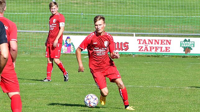 Aufholjagd: Mit einem Doppelpack binnen drei Minuten gab Timon Baumgärtner &ndash; hier ein Archivbild &ndash; dem FC Schlüchttal das ...