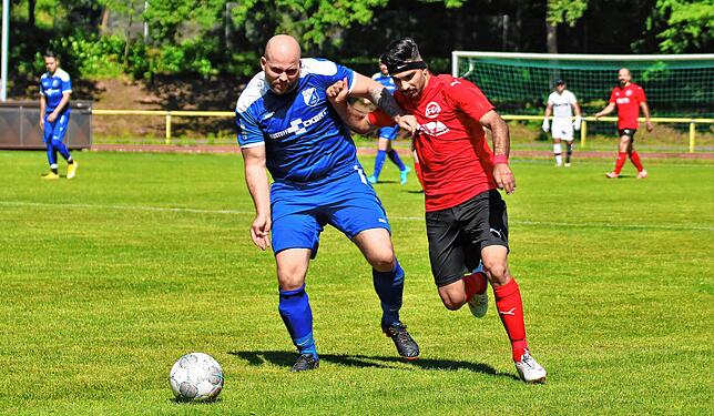 Bild 21: FC 08 Bad Säckingen zieht mit 11:0 gegen SV Albbruck in die Relegation ein &ndash; und wir haben Bilder!