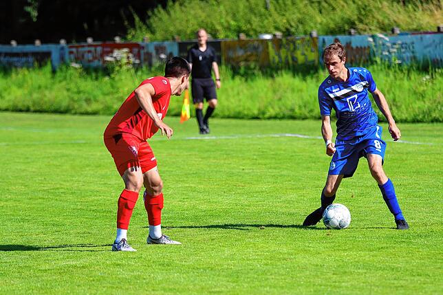 Bild 2: Die besten Bilder vom Testspiel des FC Radolfzell gegen den 1. FC Rielasingen-Arlen