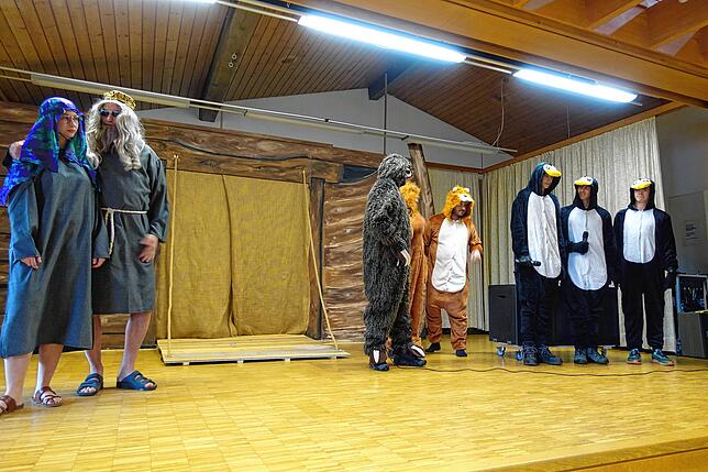 Bild 19: Beste Stimmung bei der Seniorenfasnet in Bonndorf. Wir haben die Bilder!