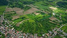Neubaugebiet statt grüner Wiese: Am Hafner nördlich von Wollmatingen soll ein ganz neuer Stadtteil entstehen.