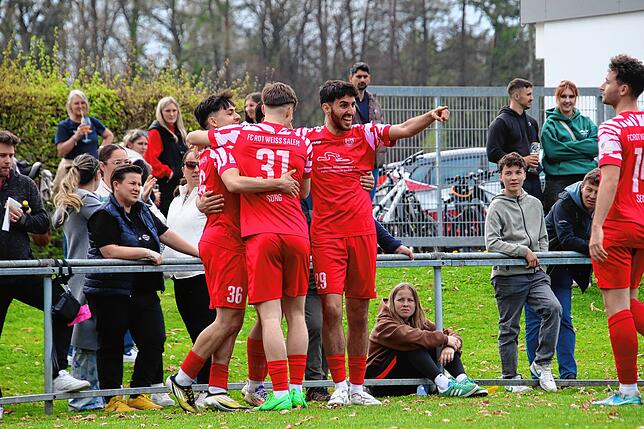 Bild 15: Emotionales Derby in Frickingen: Das sind die besten Bilder des Landesliga-Duells gegen Salem