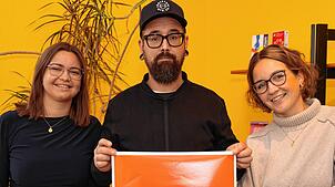 Antonia King, Sebastian Schoch und Katja Piseddu (von links) von der Beratungsstelle Pro Familia nutzen den Aktionstag, um auf das Thema ...