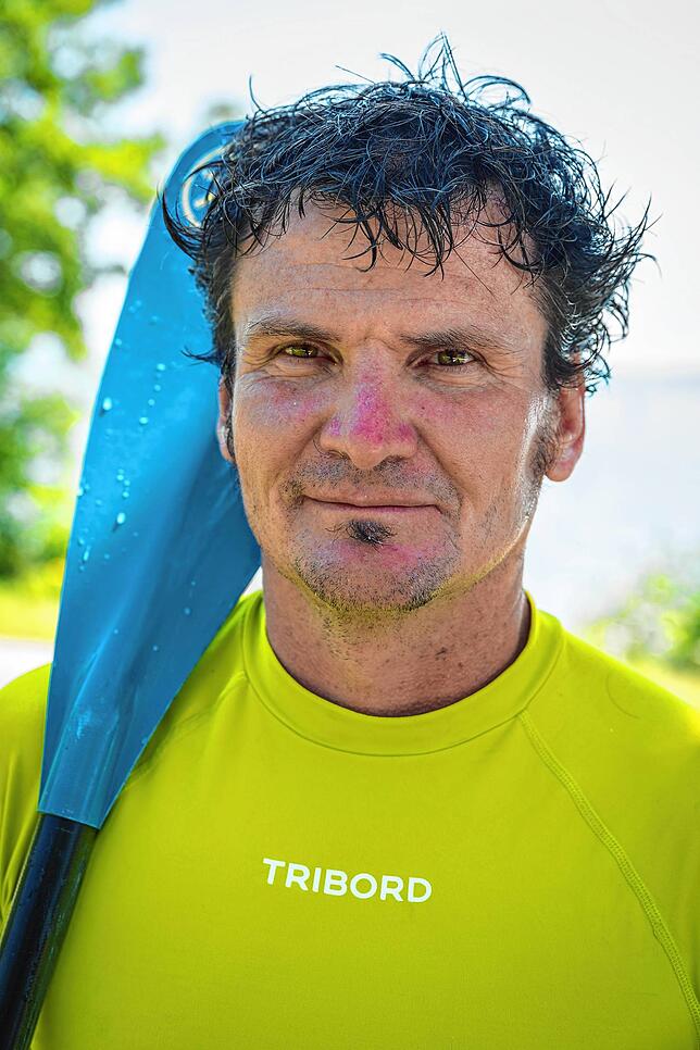 Bild 1: Auf dem Stand-up-Paddle sicher unterwegs - Tipps vom Profi
