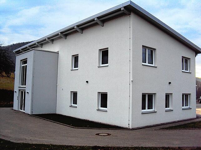 So sieht das neue Vereinshaus von außen aus. Bild: Simon Bäurer