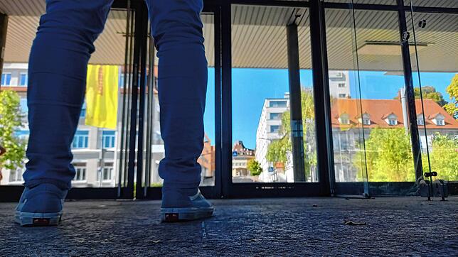 Auch am Bahnhof Schwenningen kommt es immer wieder zu Schlägereien. In der Nacht vom 1. auf den 2. September 2020 wurde hier ...