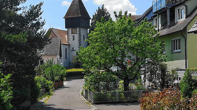 So romantisch sehen manche Ecken der Dorfmitte von Allmannsdorf heute aus. Doch nach dem Entwurf des Bebauungsplans Amalienstraße ...