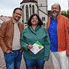 Werden auch in der neuen Pfarrei vor Ort bleiben (von links): Pastoralreferent Daniel Heller, Gemeindereferentin Stefania Menga und ...