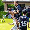 Oben auf: Der Murger Alija Kapidzija (Mitte auf dem Archivfoto) traf beim 5:1-Sieg des FV Lörrach-Brombach gegen den Absteiger FC ...