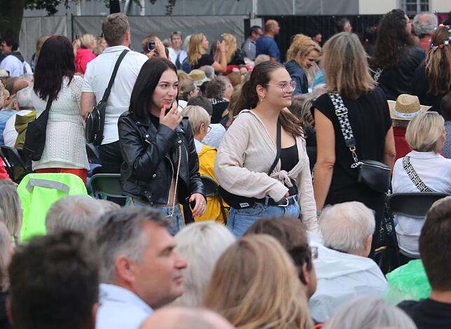 Bild 6: Roland Kaiser begeistert zum Auftakt des Schloss Salem Open Air &ndash; Teil 2