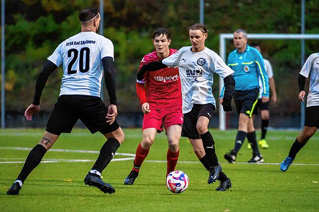 Bild 4: SG Weilheim/Gurtweil gewinnt beim FC 08 Bad Säckingen mit 2:0 &ndash; und wir haben Bilder!