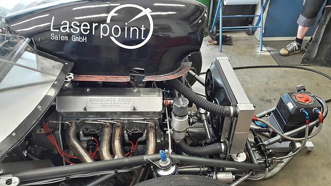 Das kraftvolle Herz des Pontiac Firebird: ein 7,11-Liter-V 8-Saugmotor rund 950 PS – mit Lachgaszufuhr nochmals bis zu ...