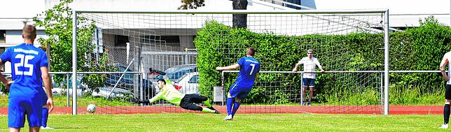 Bild 10: SG FC Wehr-Brennet besiegt den TuS Efringen-Kirchen mit 3:1 &ndash; und wir haben Bilder!