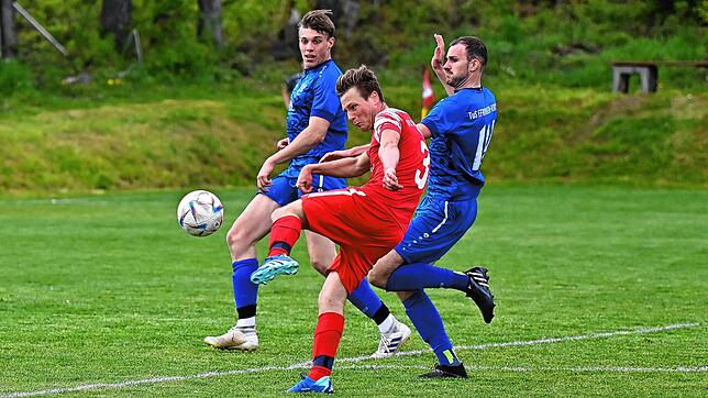 Bild 20: FC Schlüchttal besiegt den TuS Efringen-Kirchen mit 4:2 – und wir haben Bilder!