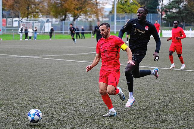 Bild 21: Unsere Bildergalerie des Verbandsliga-Duells zwischen dem ESV Südstern Singen und dem Offenburger FV