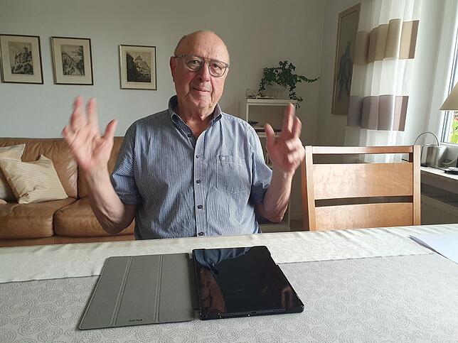 Eine Perle des Vereins: Jürgen Deuring ist als Computerfachmann ein stiller, aber sehr geschätzter Mann im Schwenninger Eishockey.