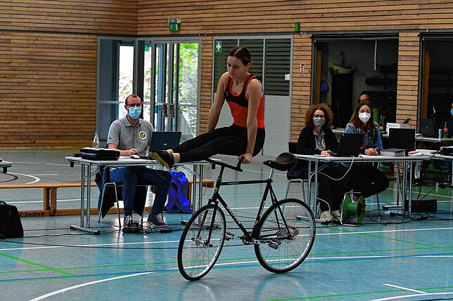 Vom Zweier zum Einer: U19-Juniorin Stefanie Probst (RSV Wallbach) fuhr in Dogern im Einer-Kunstradfahrern 64,49 Punkte heraus.