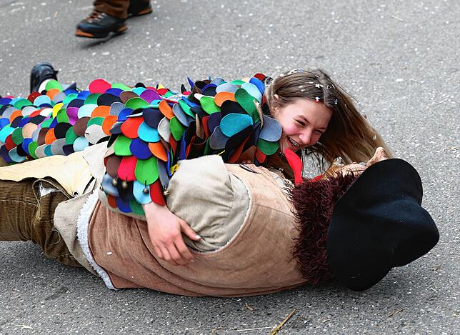 Bild 15: Bunter Umzug zum Donaueschinger Hexenjubiläum
