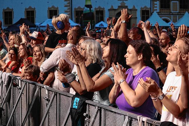 Bild 16: Pur begeistert 5000 Besucher im Schlossgarten (Teil 2)