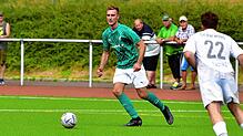 Bann gebrochen: Tim Heininger erzielt beim 2:0-Sieg des FC Zell gegen den SV Blau-Weiß Murg das erste Saisontor für den ...