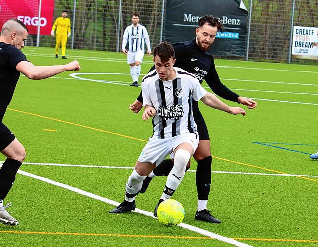 Bild 22: SG FC Wehr/Brennet holt ein 3:3 beim FC Wittlingen &ndash; und wir haben Bilder!