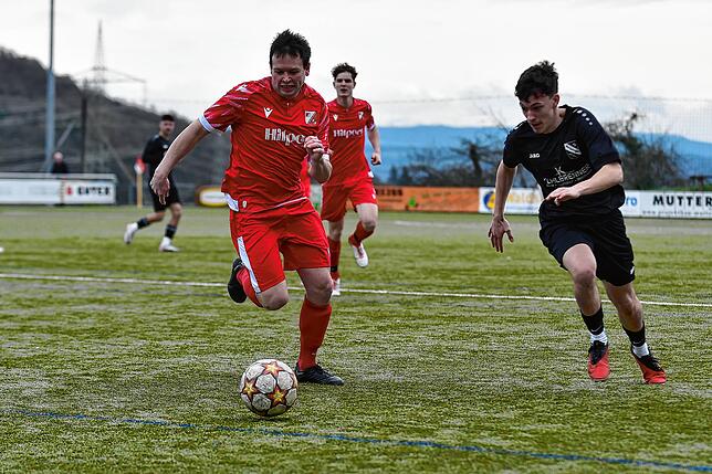 Bild 6: Die SG Weilheim-Gurtweil spielt 2:2 gegen den FC Bergalingen &ndash; und wir haben Bilder!