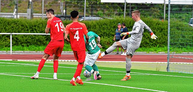Bild 17: FC Zell gewinnt Hochrhein-Derby gegen Aufsteiger FC Tiengen 08 mit 2:0 &ndash; und wir haben Bilder!