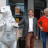 Thomas Glöckler (links) ist neben Udo Engelhardt, das neue Gesicht bei der Singener Tafel. Er hat seinen Job bei Daimler aufgegeben, um ...