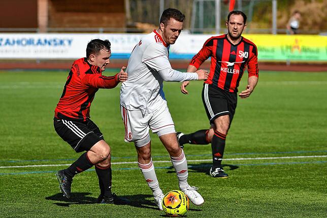 Bild 3: FC Schönau kassiert gegen SV Jestetten die erste Heimpleite seit 554 Tagen &ndash; und wir haben Bilder!