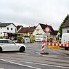 Wegen Bauarbeiten ist die Schnerkinger Straße in Meßkirch zurzeit gesperrt. Die Zufahrt ist nur für Anlieger frei, doch daran halten ...