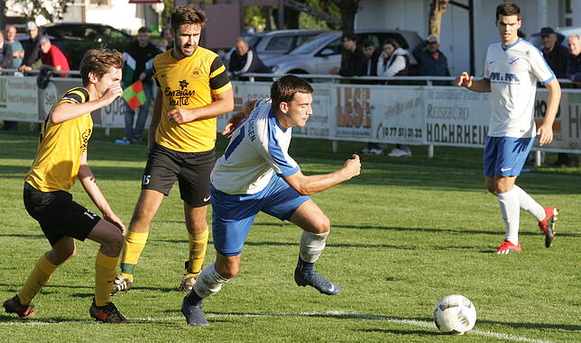 Bild 2: FC Geißlingen gewinnt gegen den VfR Horheim-Schwerzen mit 4:0 &ndash; wir haben die Bilder!