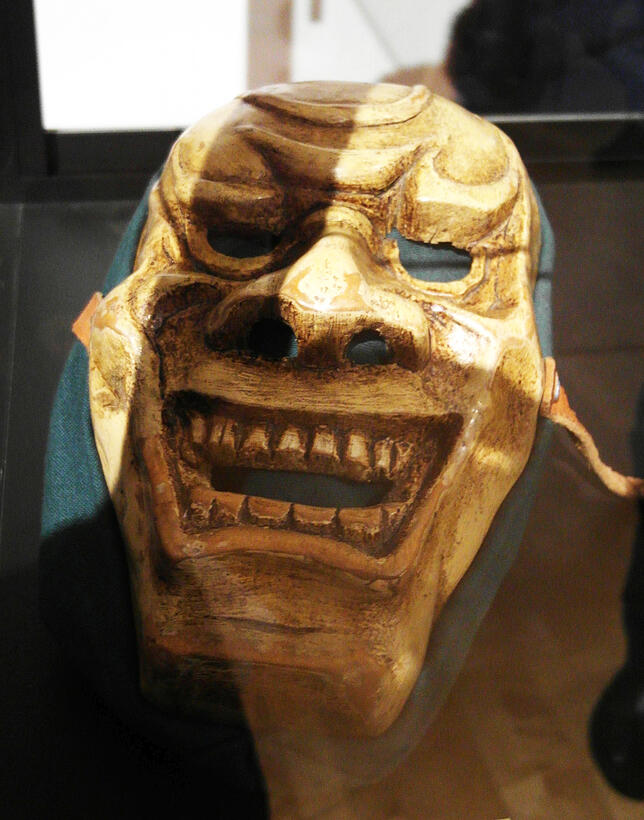 Die Elzacher Einzellarve „Dotegfrß“, hier in einer Ausstellung beim Narrentag 2013 in Elzach.