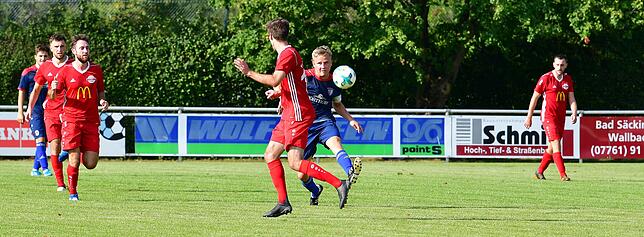 Bild 25: FC Schlüchttal siegt mit 4:2 beim FC Wallbach &ndash; und wir haben Bilder!