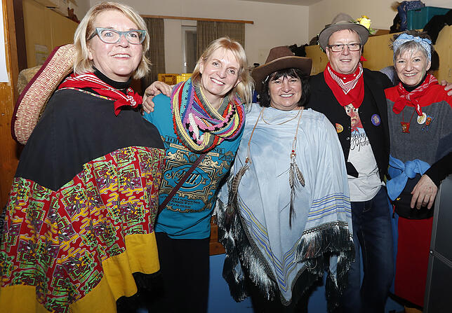 Bild 13: Bilder von der Party nach dem Nachtumzug in Pfohren