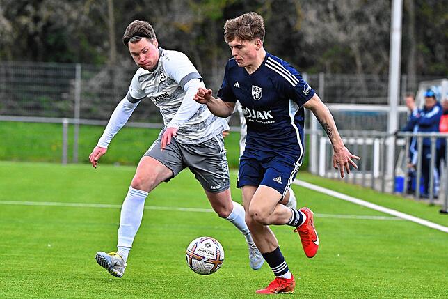 Bild 27: TuS Efringen-Kirchen besiegt SV Blau-Weiß Murg mit 6:2 &ndash; und wir haben Bilder!