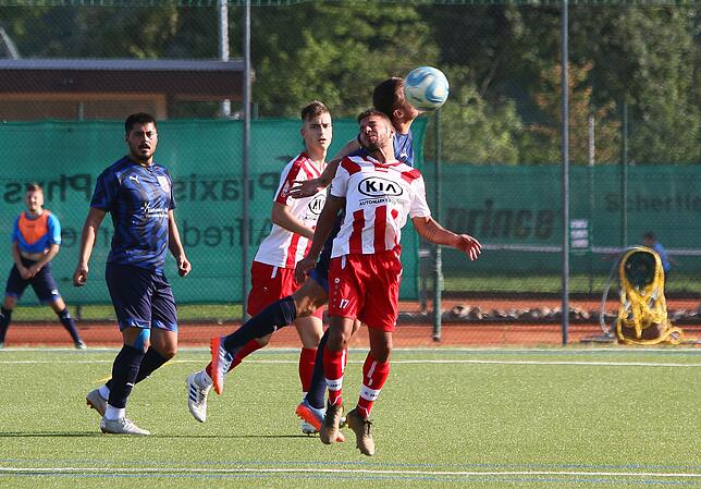 Bild 2: VfB Waldshut bezwingt den FC Tiengen 08 mit 4:0 im Derby &ndash; und wir haben Bilder!