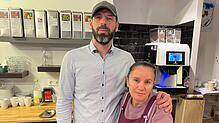Julien Gonzalez gibt sein französisches Café in der Villinger Innenstadt auf. Seine Mitarbeiterin Resmie Selimai sei für ihn wie eine ...