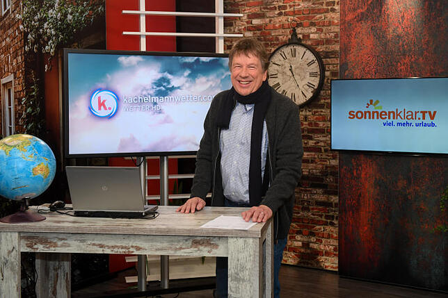 Kachelmann bei einem seiner monatlichen Auftritte bei sonnenklar.tv