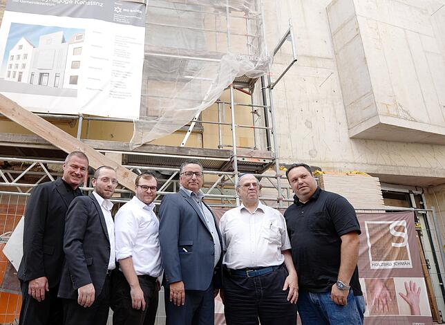Im Juni 2018 fand das Richtfest für die neue Synagoge in der Sigismundstraße in Konstanz statt. Unser Bild zeigt (von links) Architekt ...